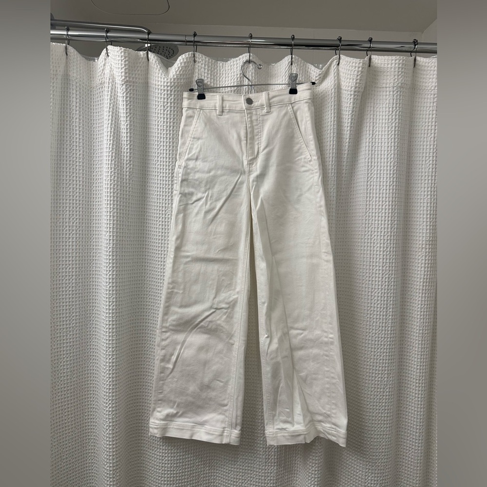 Everlane Wide Cropped White Jean